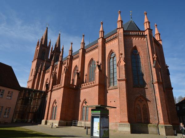 Dobbertin-Klosterkirche.JPG